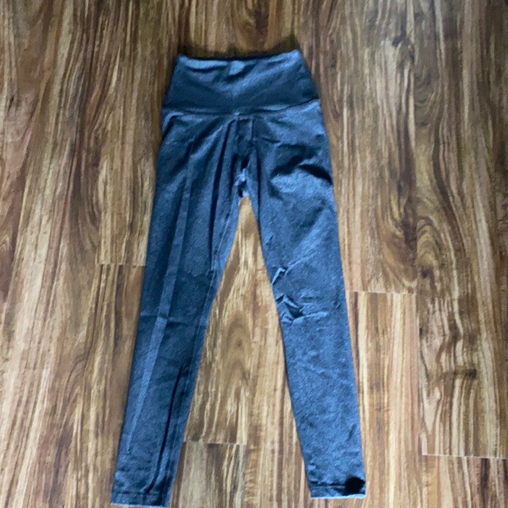 Beyond Yoga Grey Leggings size Small